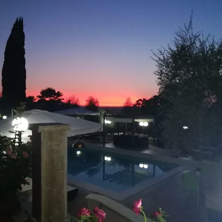 Chiara Villa